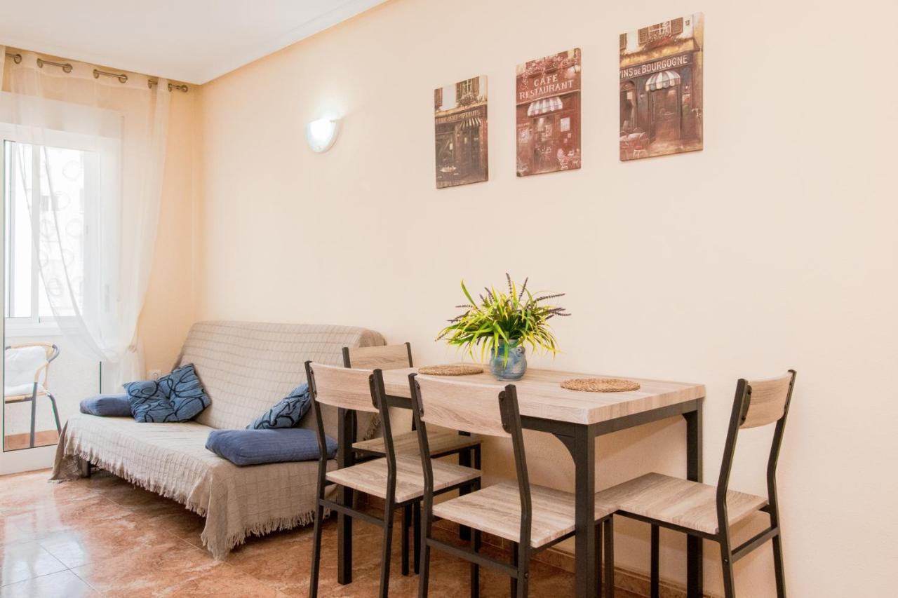 Apartmento TOMILLO Torrevieja Esterno foto