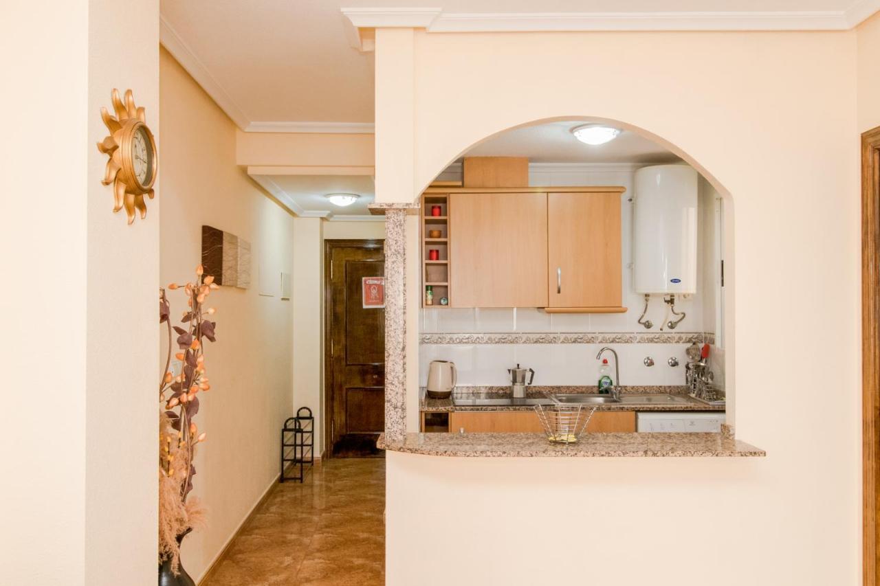 Apartmento TOMILLO Torrevieja Esterno foto