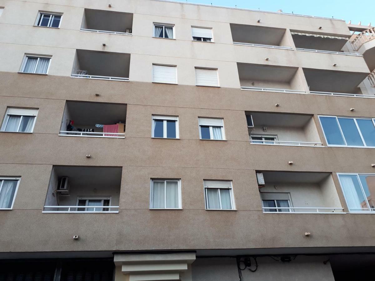 Apartmento TOMILLO Torrevieja Esterno foto