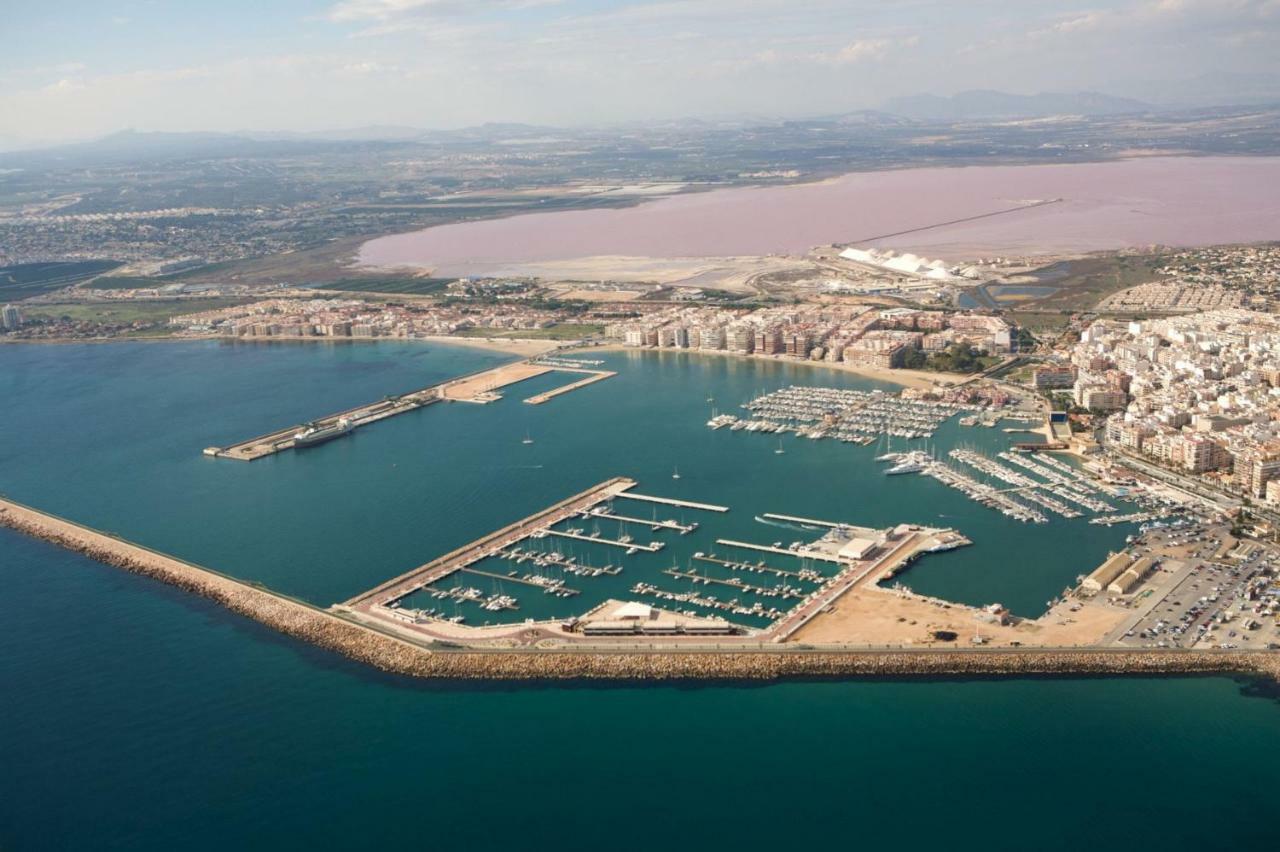 Apartmento TOMILLO Torrevieja Esterno foto