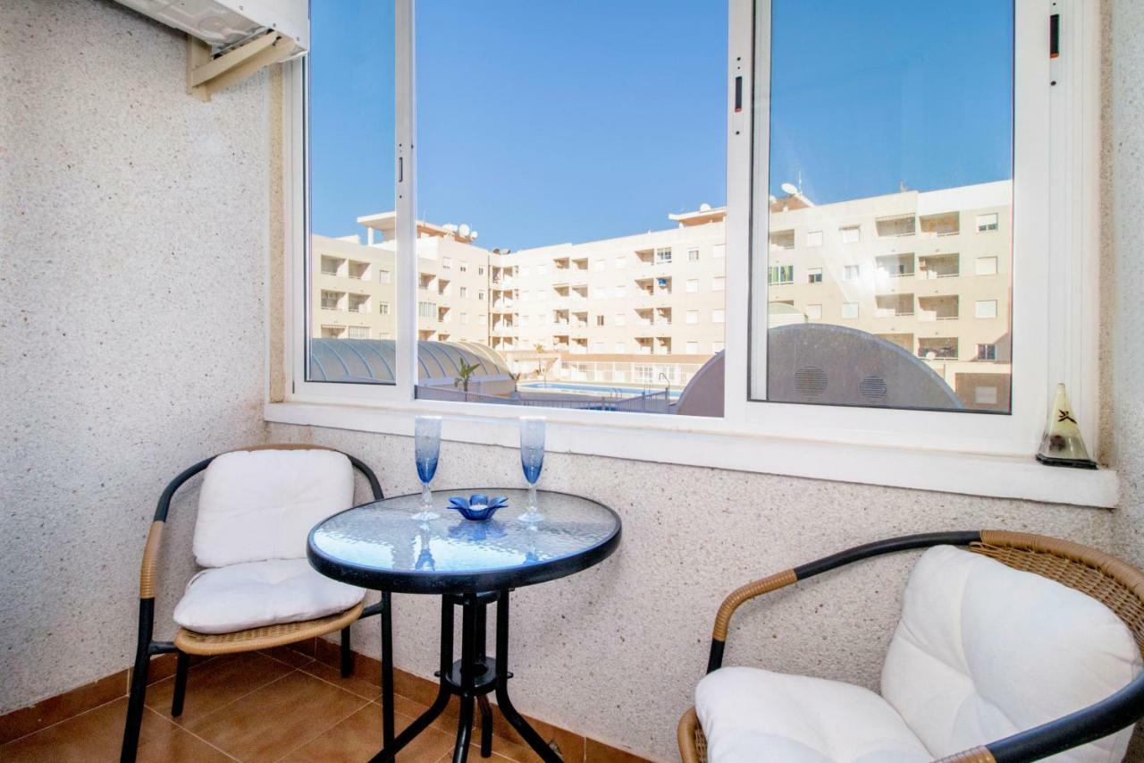 Apartmento TOMILLO Torrevieja Esterno foto